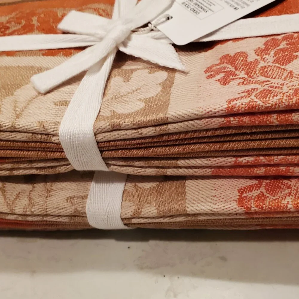 NWT Williams Sonoma "Acorn Harvest Jacquard" Dinner Napkins - set of 8! - Picture 4 of 5